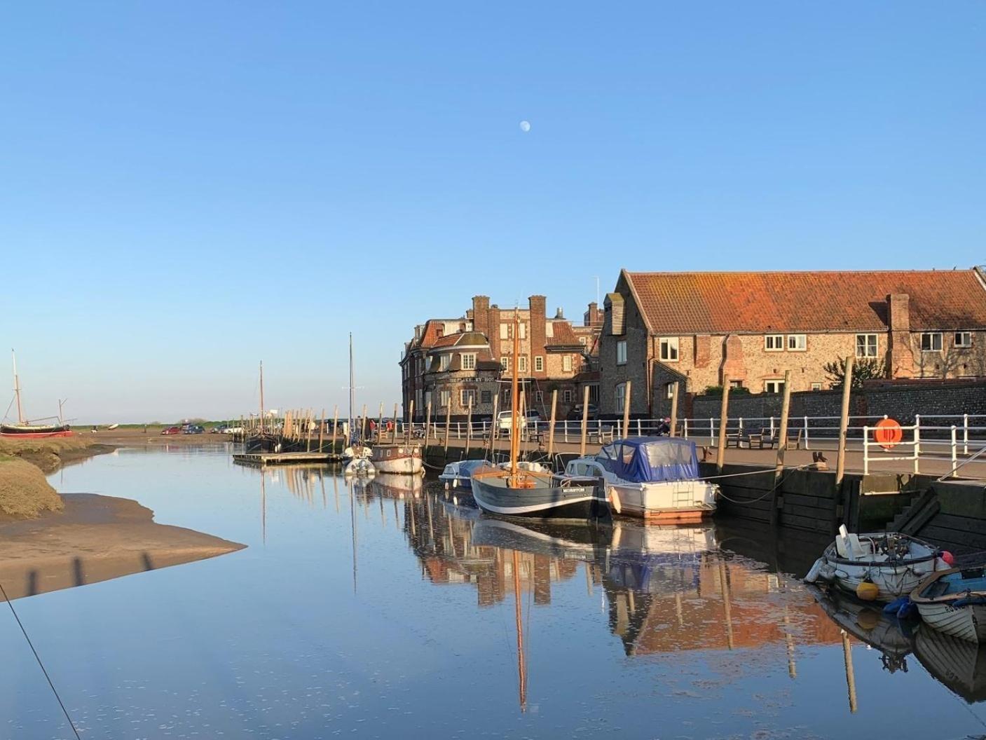 Saltkettle In Blakeney, Sleeping 12 In 5 Bedrooms מראה חיצוני תמונה