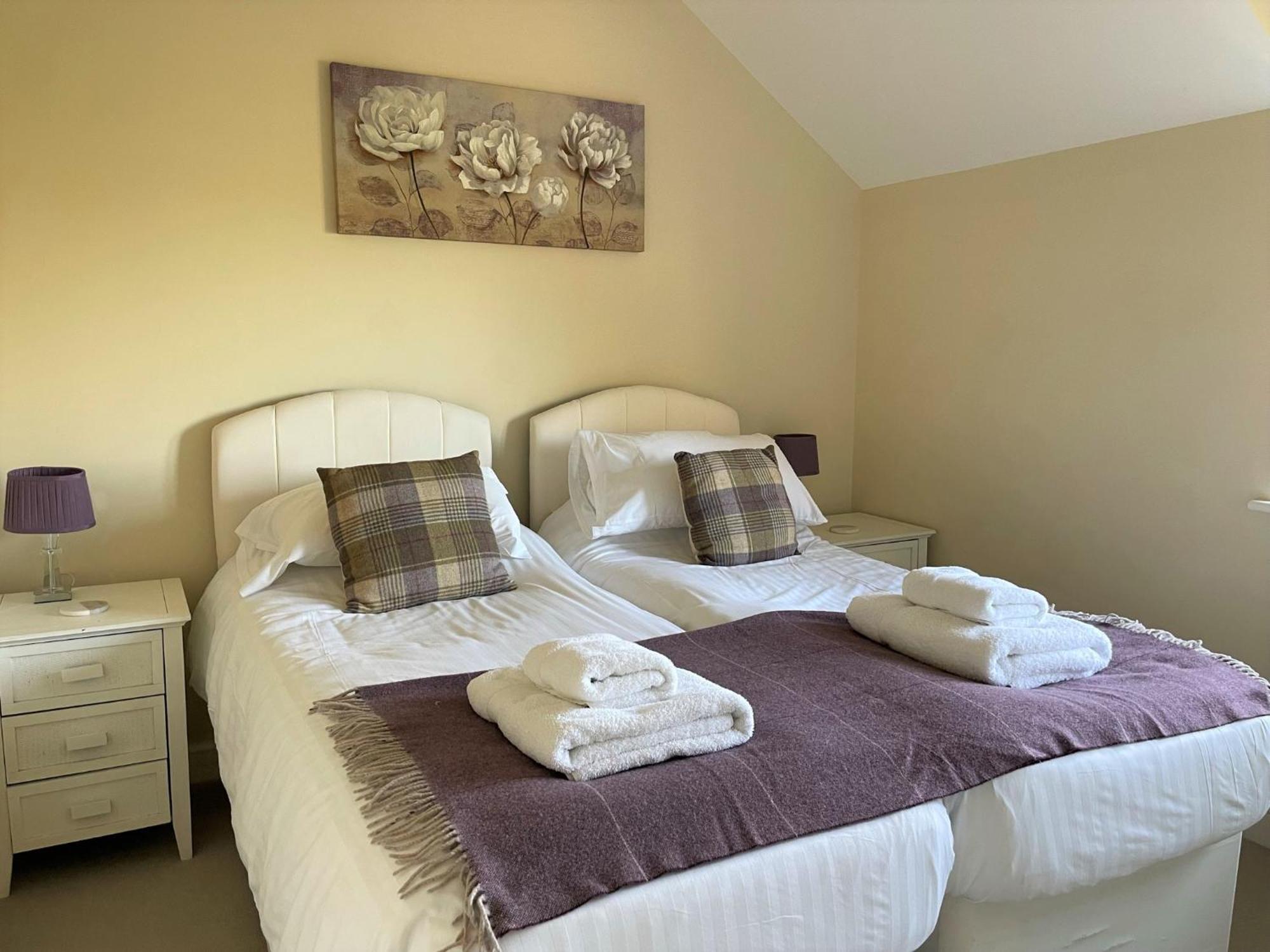 Saltkettle In Blakeney, Sleeping 12 In 5 Bedrooms מראה חיצוני תמונה